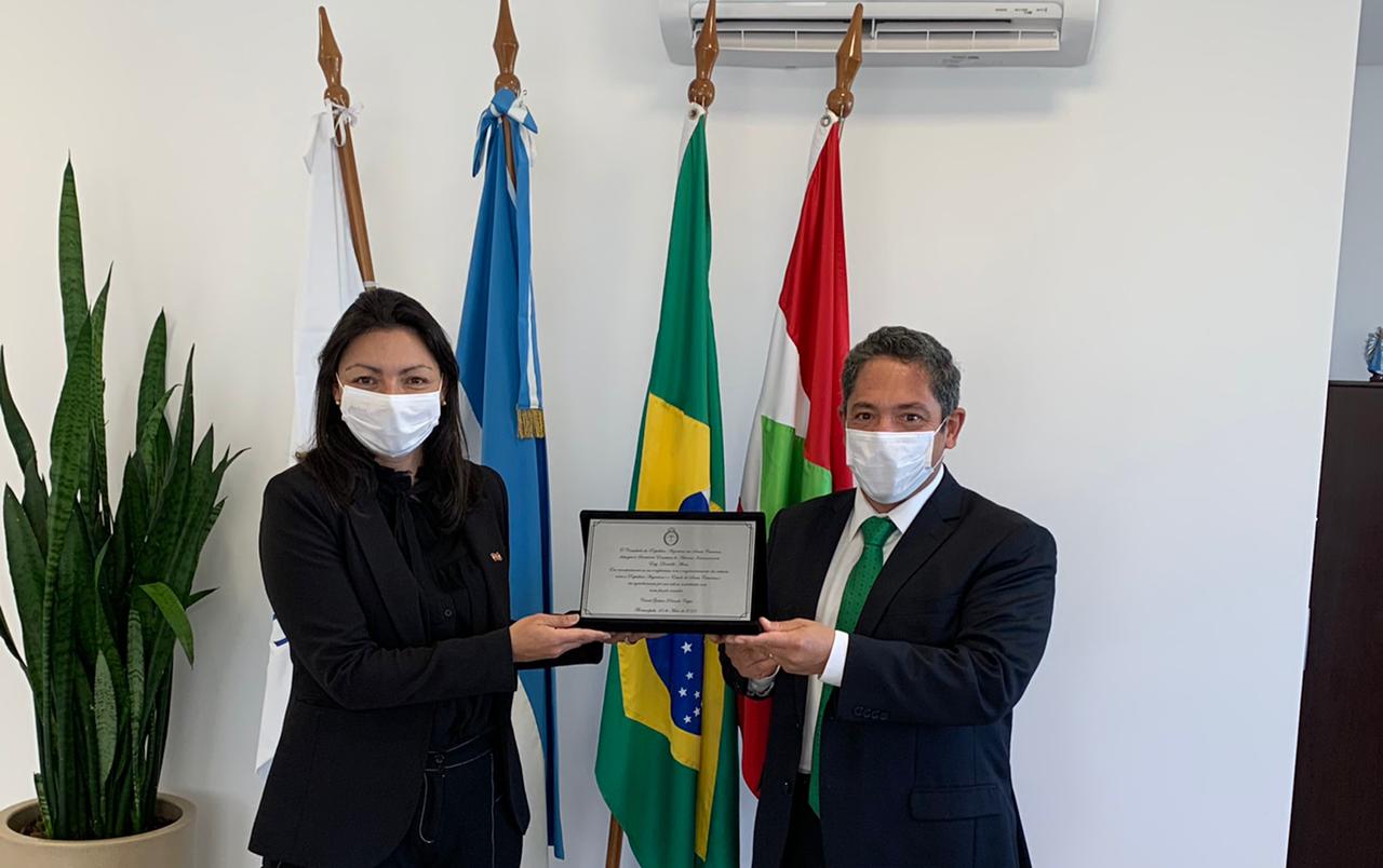 Governo de Santa Catarina recebe homenagem do Consulado da Argentina