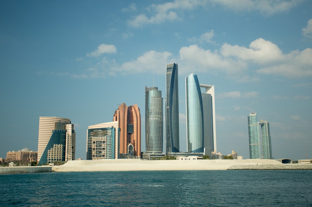 Comitiva embarca para os Emirados Árabes em busca de parcerias e investimentos para SC